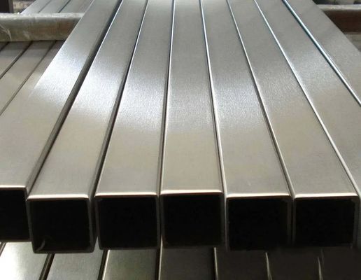 &quot;2&quot; X 2&quot; X 0.125 &quot; 304 أنابيب الفولاذ المقاوم للصدأ UNS S30400 WNR 1.4301 بدون طبقات