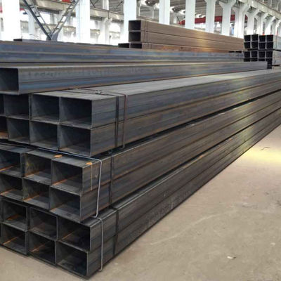1أنبوب أنابيب من فولاذ الكربون RHS مستطيل من فولاذ خفيف قطعة مجوفة 25mm X 50mm X 1.2mm